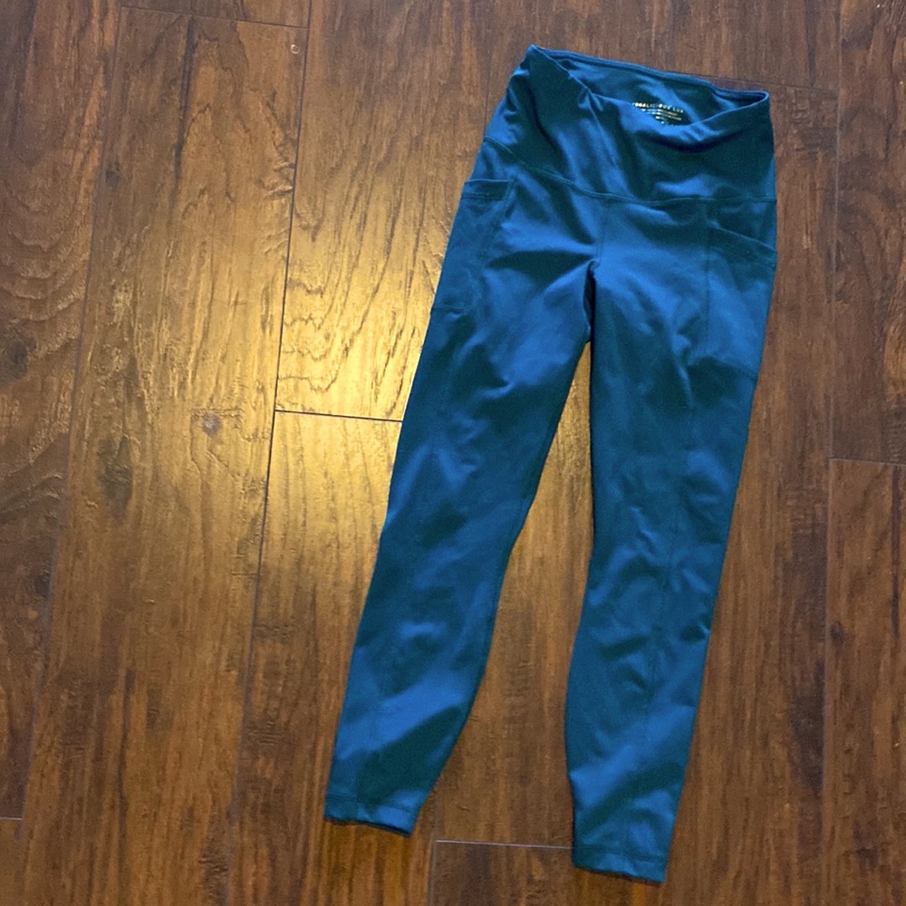 Athletic leggings size S